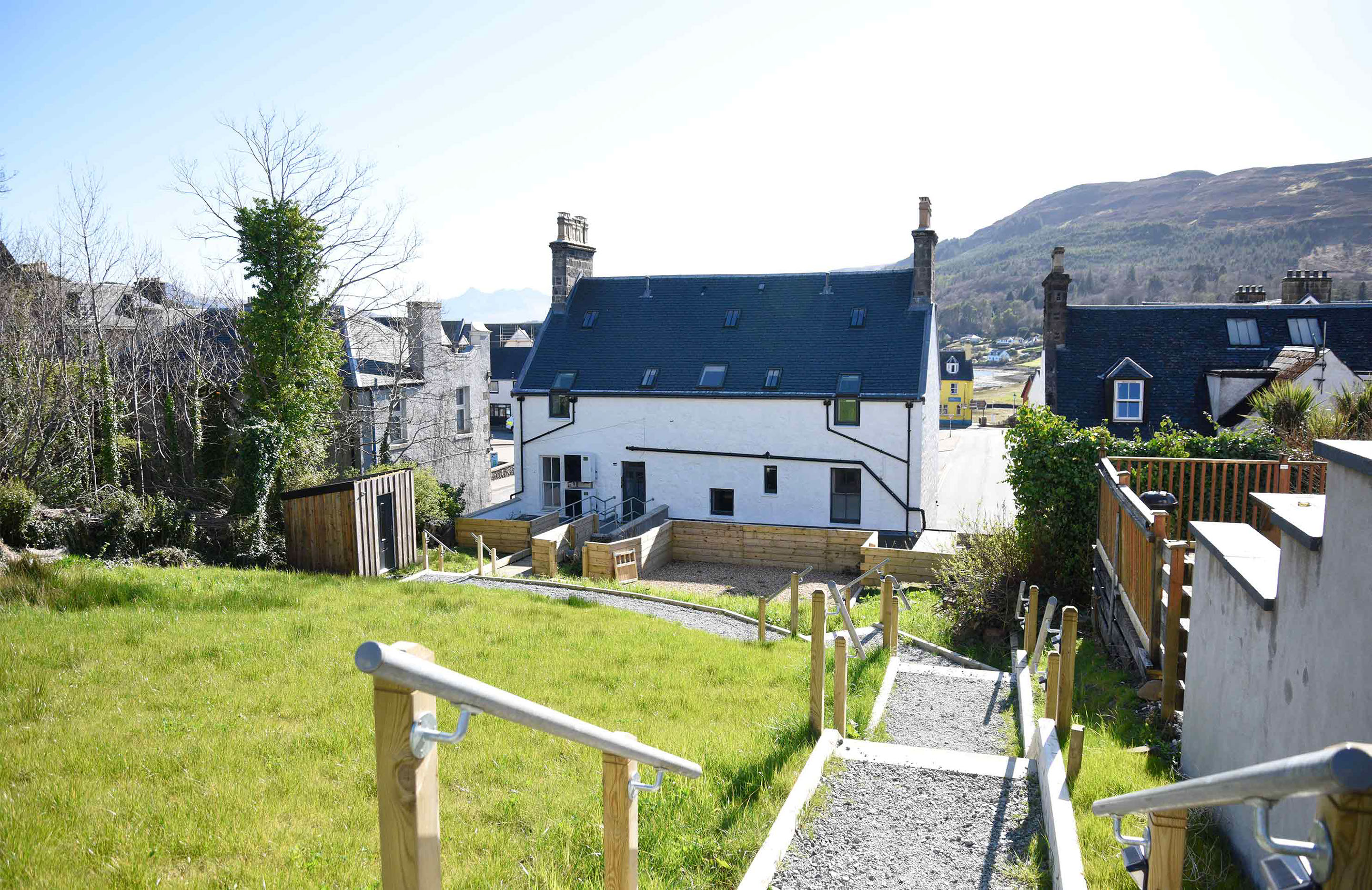 Taransay House Bed and Breakfast Accommodation offers guests excellent Scottish food and drink