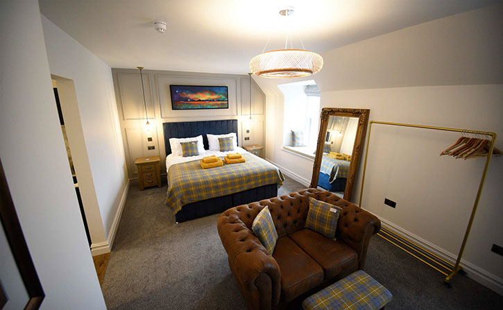 Portree self catering accommodation apartment suites with King Size beds WIFI internet and widescreen smart TV