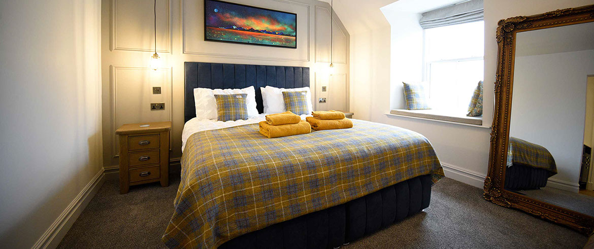 Our Portree self catering apartment accommodation contains King Size beds with all bedding and linen provided